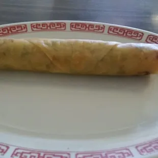 I can not get use to egg rolls being this long but it was delicious