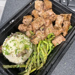 Steak and Mashed Potatoes