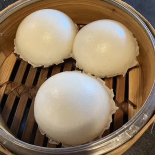 Custard buns