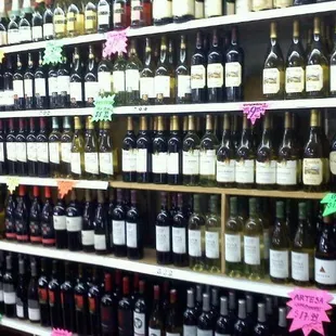awesome wine selection for a liquor store!