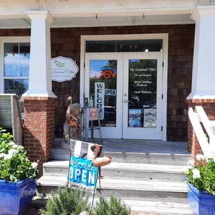 Storefront in downtown Manteo, NC