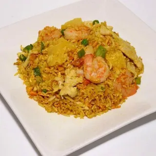 Pineapple Curry Fried Rice