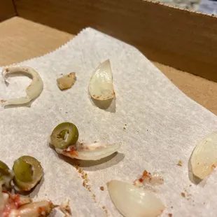 Who wants to take bites of half onion slices? They used to prep better and chop up the ingredients. What happened?