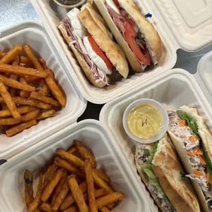 Combos Sandwiches and Fries $15