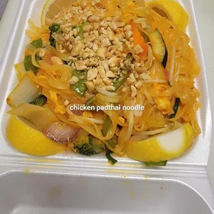 ramen and noodles, food