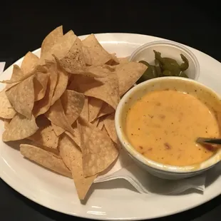 Quest dip and chips