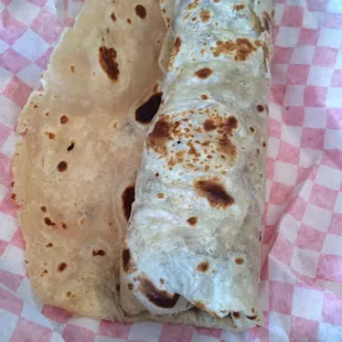 This is the California Burrito - steak, potatoes, a schmear of guacamole (although I think Himself had them hold the guac.).