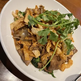 Beef Pad See Euw