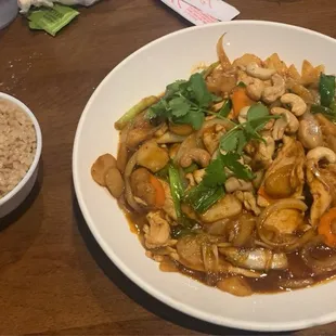 Cashew Chicken