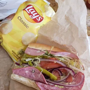 Grab &amp; Go Sub and chips