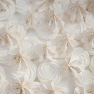 Gold dusted wedding meringues - gluten free