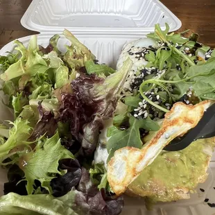 Avocado Toast w fried egg