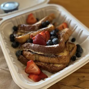 french toast with strawberries and blueberries
