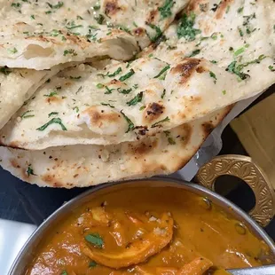 Chicken tikka masala &amp; garlic naan