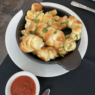 Garlic knots delicious!