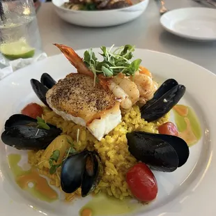 Awesome halibut with shrimp &amp; muscles