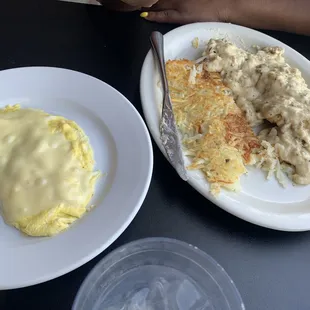 Sausage Gravy and Biscuits