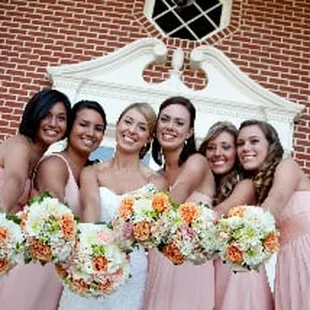 Happy Bride and Bridesmaids at the Vineyard!