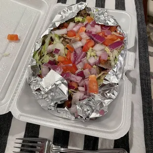 Ohhhh this is why we came - Gyros- never had one?? Grilled Meats, veg, onions, hot, fresh, spicy and fresh made. You&apos;ll LOVE this!