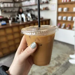 Iced latte with cashew milk and maple allspice