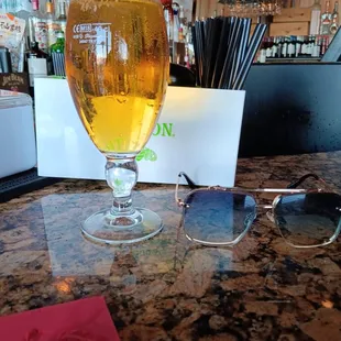 oysters and mussels, drink