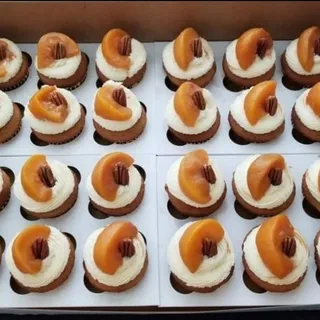 Peach Cobbler Cupcake