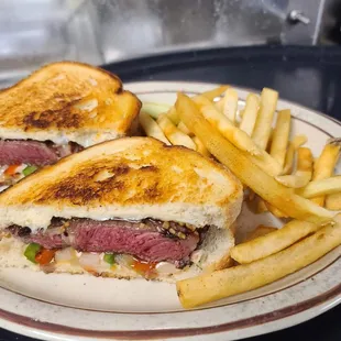 Steak sandwich