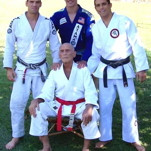 Lineage - Helio Gracie - Royler Gracie - Megaton Dias - Michael Graeber