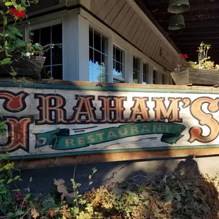 Graham&apos;s Restaurant.