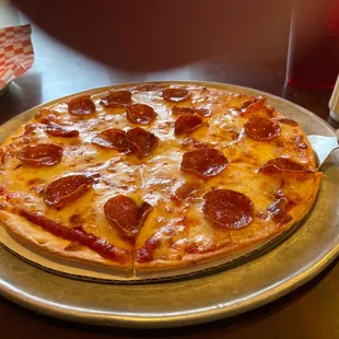Pepperoni Pizza, thin and crispy