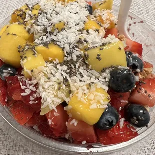 Superfruit Bowl with mango added