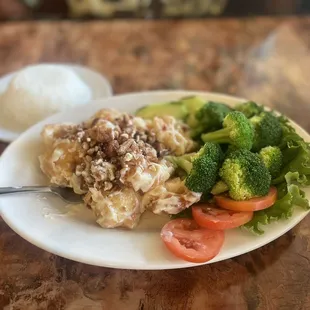 Candied walnut with breaded shrimp and vegetables