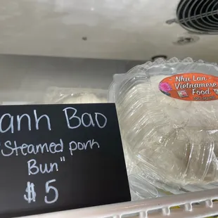 Steamed Pork Bun "Banh Bao"