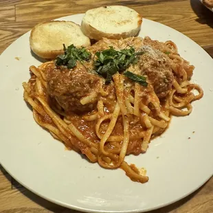 Linguini and Meatballs
