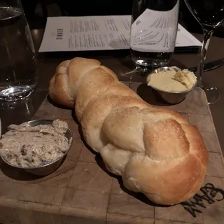 Twisted Bread