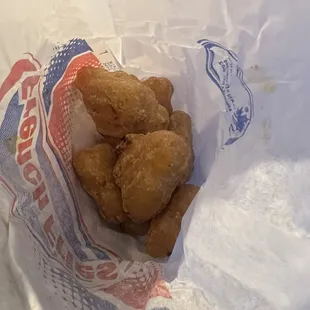 Macaroni Cheese Bites