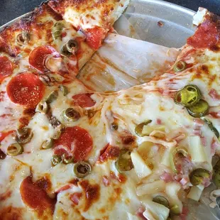 Yay! Pizza soup! Eat it with a spoon.