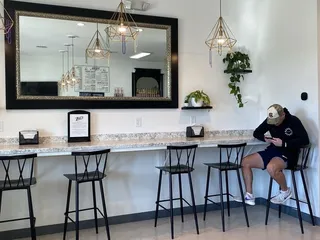 Zoe's Bakery & Coffee Shop