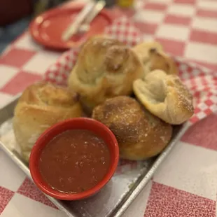Garlic Knots