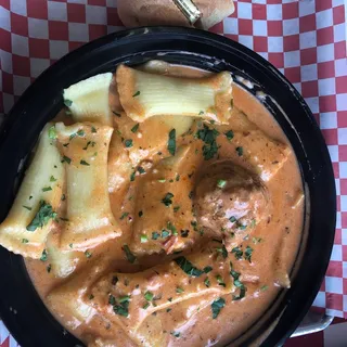 Stuffed Rigatoni in pink sauce