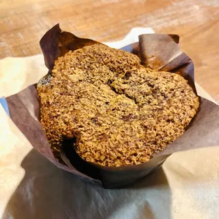 Banana nut muffin