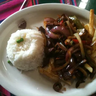Lomo Saltado