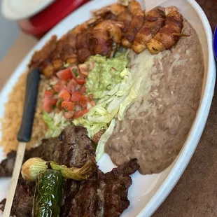 a plate of mexican food