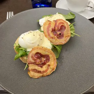Carbonara Benedict