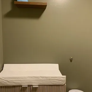 Bathroom changing pad