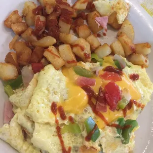 Western omelette with potatoes - hot sauce as well