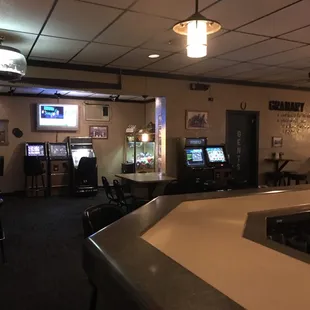 sushi and sashimi, interior
