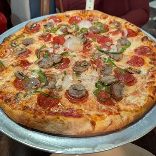 Deluxe Pizza