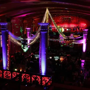 Club night as seen from one of the private balconies you can rent - amazing state-of-the-art light and sound system!