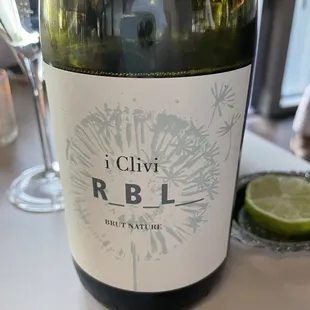 oysters and mussels, drink